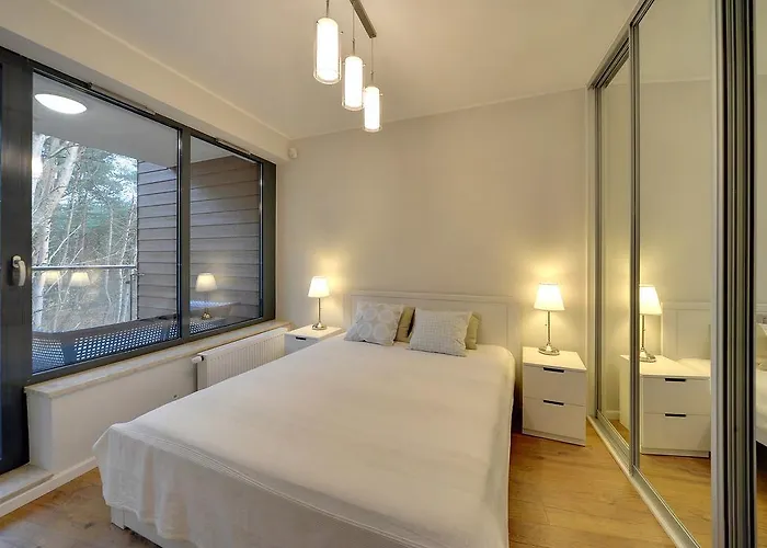 Sun Seasons 24 - Baltica Heaven ロゴボ